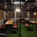 Monalisa Hostel
