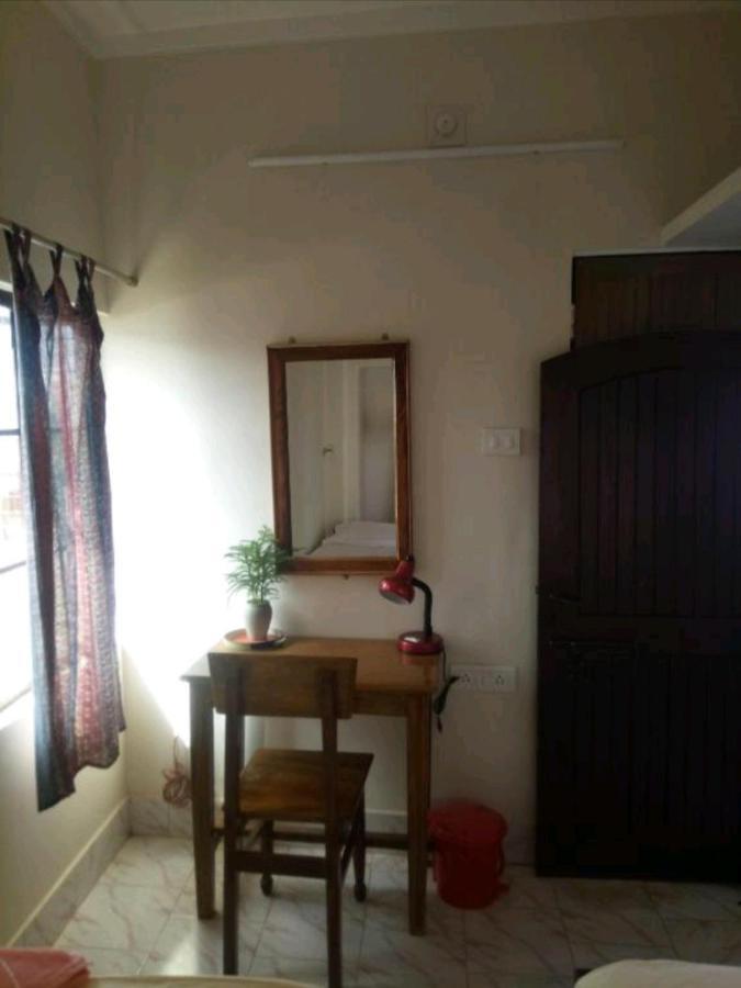 Hostel Monalisa Varanasi
