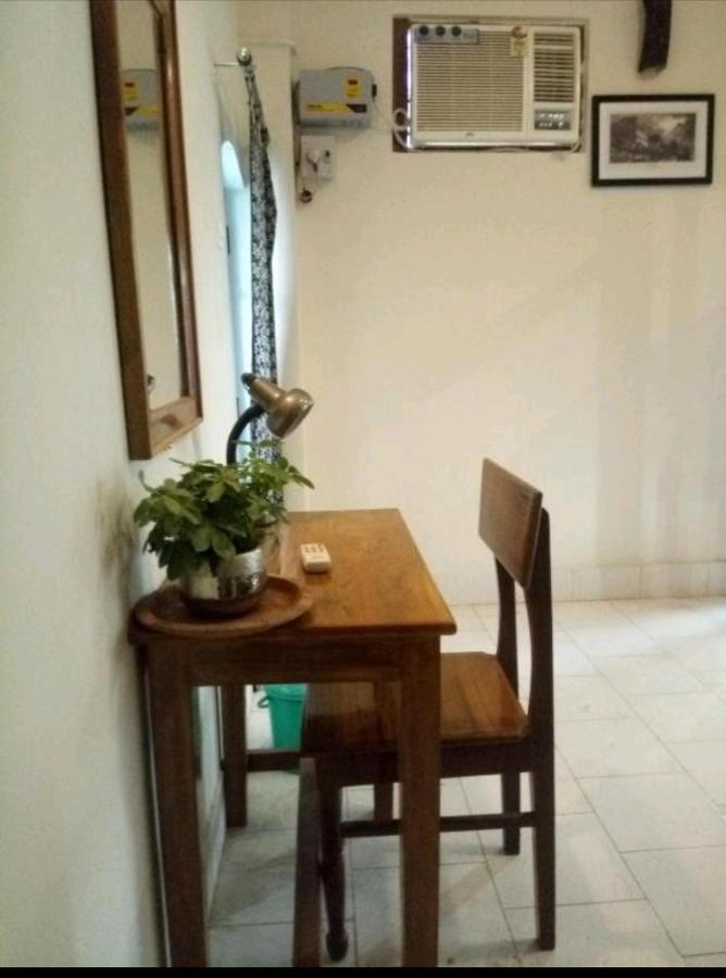 Monalisa Varanasi